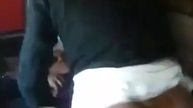 Milf Take Lift in Truck For Public Chudai..Desi Randi Gets Fucking in Running Truck..