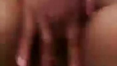 Malayali aunty desi fingering pussy viral clip