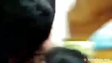 Girl seduces 21-year-old lover and enjoys romantic sex