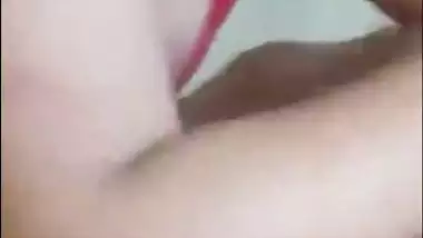 Big boob lady gives an Indian blowjob to her lover