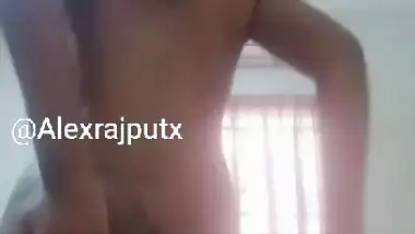 Tamil Girl 3 Videos Show Full nude Body to boyfriend part 1