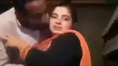 Couple shoots their Pakistani xxx video during war